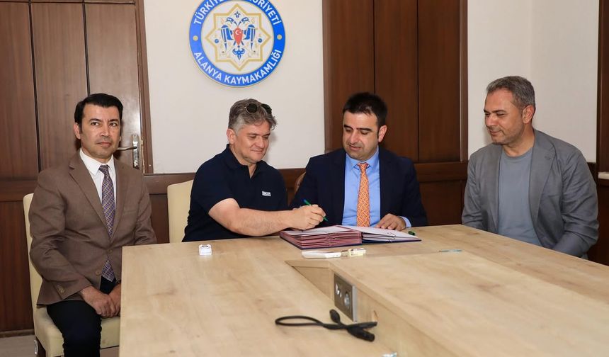 Alanya Sağlıkta Yeni Bir Döneme Giriyor: Eski Bina Onkoloji Ek Hizmet Binasına Dönüştürülüyor