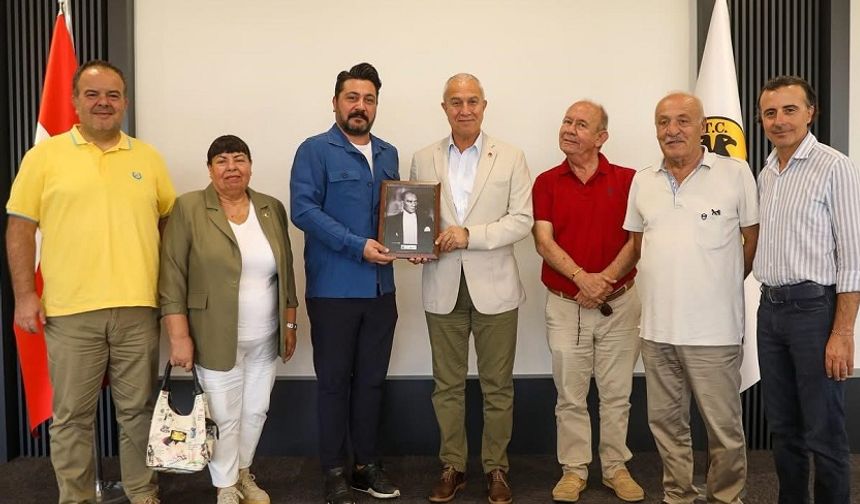 “Türk Milleti” Vurgusuyla Özçelik’e Ziyaret
