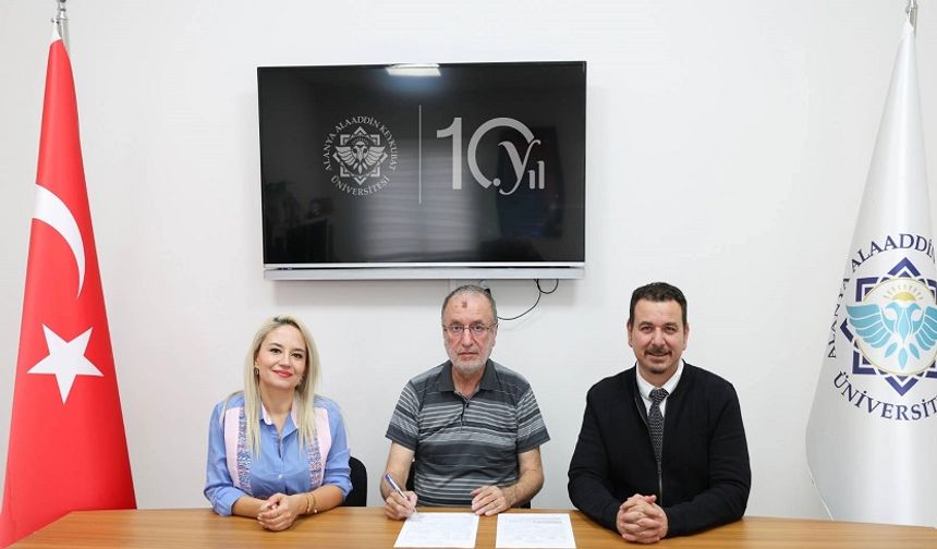 Alanyalı Eski Siyasetçi Mustafa Akçalıoğlu, Tıp Eğitimi İçin Bedenini Bağışladı