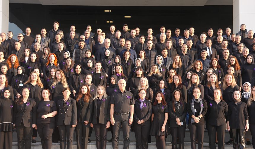 Özçelik ve Ekip Siyah Giydi: “Kadınların Güvenle Yaşadığı Bir Alanya İçin”