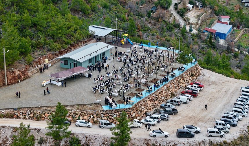 İmece Usulüyle Yapıldı, Akçatı’ya Değer Kattı.Özçelik ve Sipahioğlu katıldı