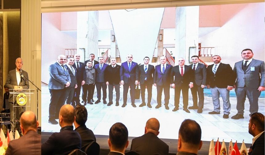 Bu Takvim Duvara Değil, Uçağa Asılır!