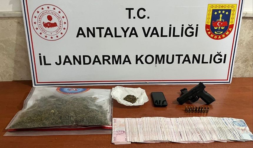 Alanya’da Jandarmadan Uyuşturucu Darbesi