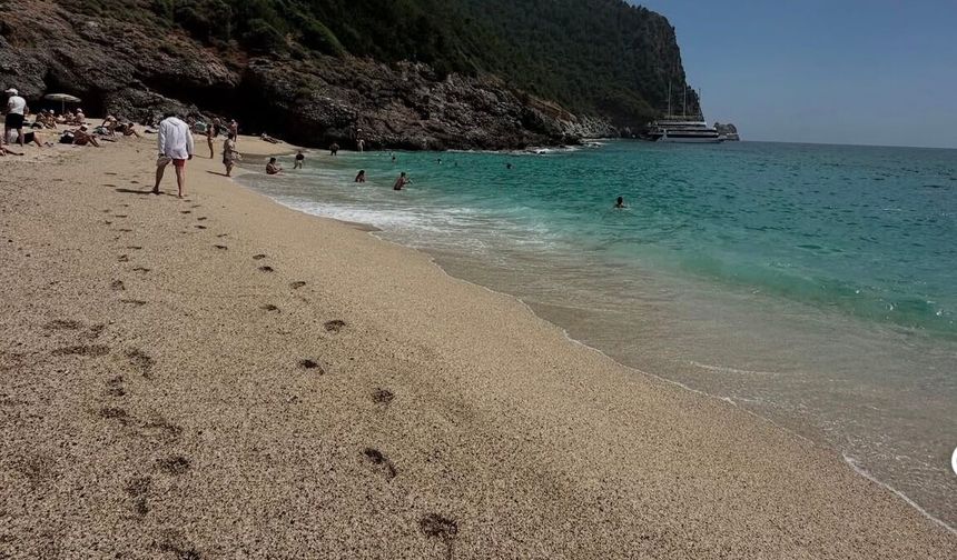 Şubat mı? O da Ne? Kleopatra Yazı Açtı!