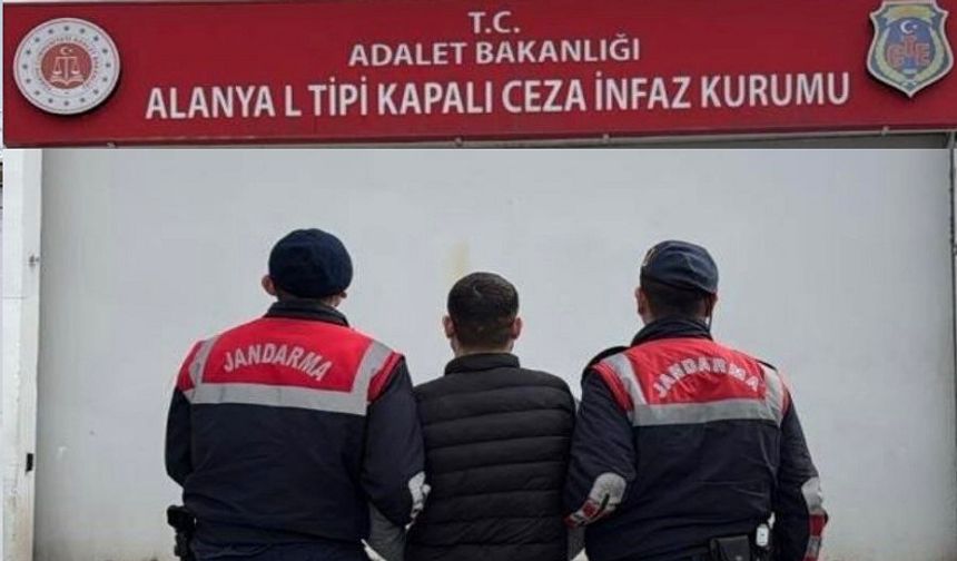 22 Yıl Hapis Cezası Vardı, Alanya’da Yakalandı