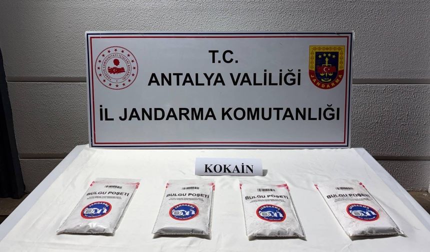 Narkotik Alarmı: 1 Kilo 380 Gram Kokain Ele Geçirildi