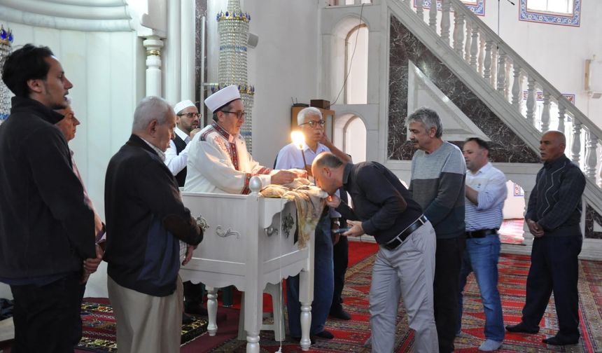 Mübarek Emanet Alanya’da Ziyarete Açılıyor