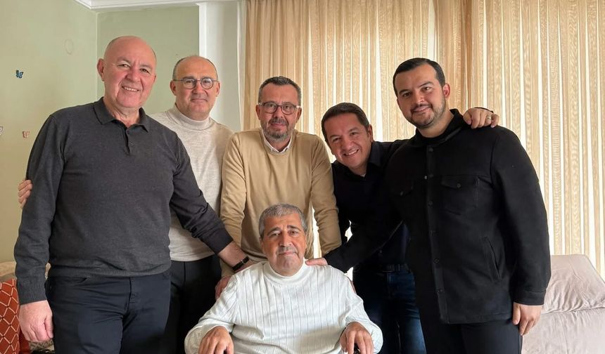 Zorlu Süreci Geride Bıraktı: Ünlü Evinde Ziyaret Edildi