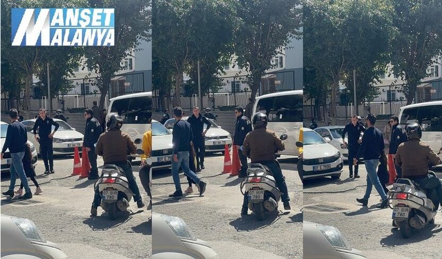 Kablonun Başında İki Polis, Binlerce Vicdanın Nöbetindeydi