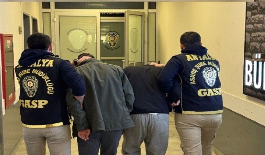 Antalya’da 2 Haftada Büyük Asayiş Bilançosu: 384 Kişi Tutuklandı