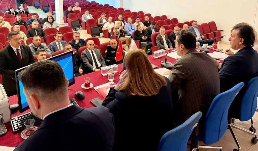 “Plaj Senin Çöpün Değil: Alanya Net Konuştu!”