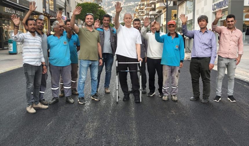 Alanya’da Bir Cadde Daha Yenilendi: Yaylayolu Baştan Sona Asfaltlandı