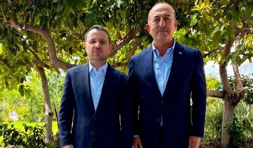 Bakan Gürlek’ten Çavuşoğlu Ailesine Taziye Ziyareti