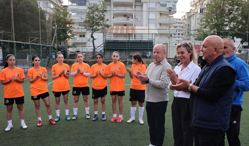 Alanyaspor’un Kadın Kartalları Sahaya İniyor