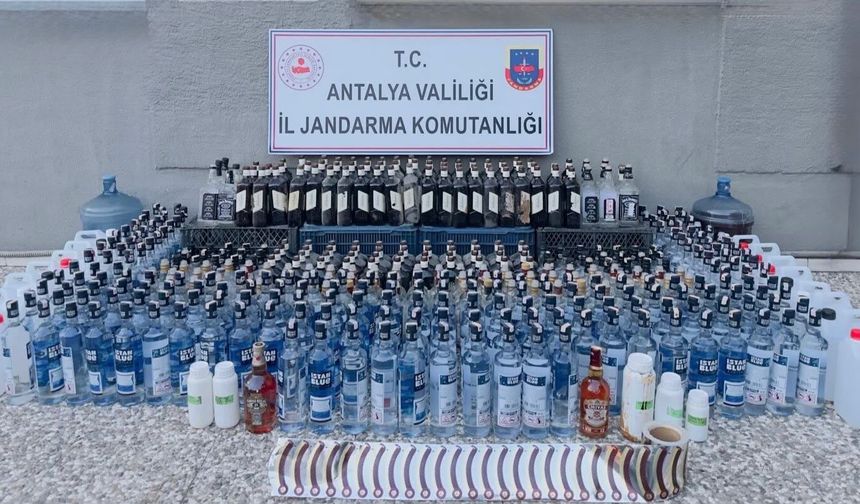 Kaçak Alkol Deposuna Baskın: 1 Şüpheli Tutuklandı