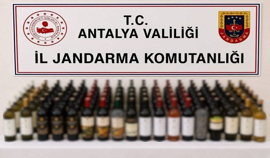 Jandarmadan Alanya’da Kaçak Alkol Operasyonu