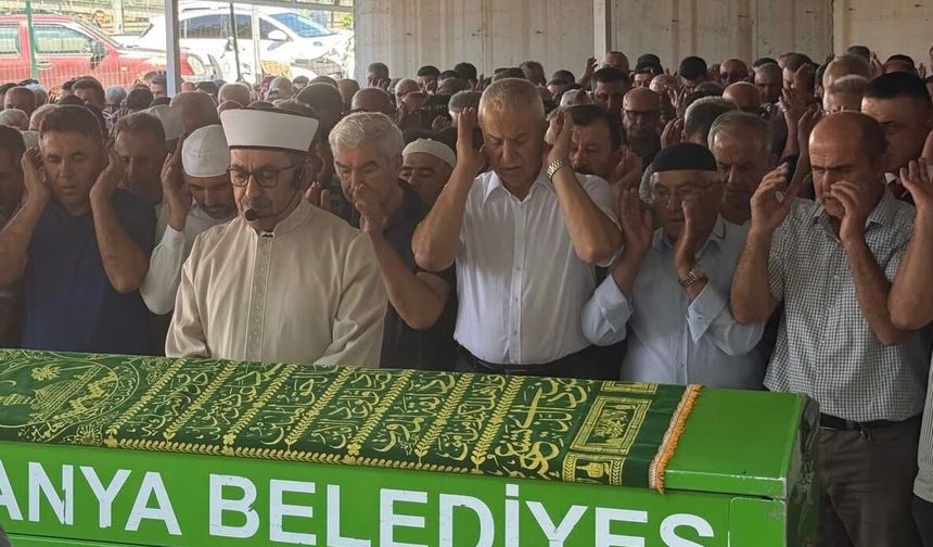 15 yıl Cikcilli’yi yönetti, bugün dualarla uğurlandı