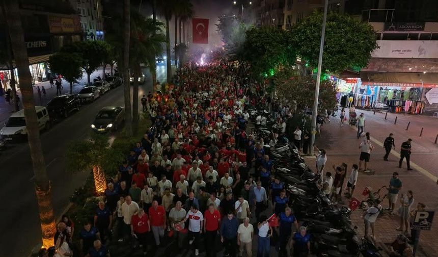 İskele Caddesi’nde yaya geçidi yeniden gündemde