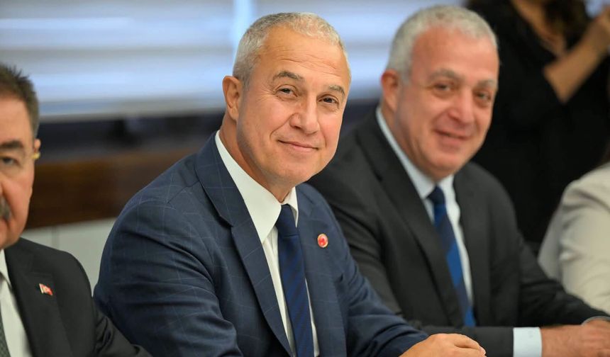FLAŞ HABER: Alanya Siyasetinde Bomba Gelişme! Osman Tarık Özçelik Kesin İhraç Talebiyle Disipline Sevk Edildi