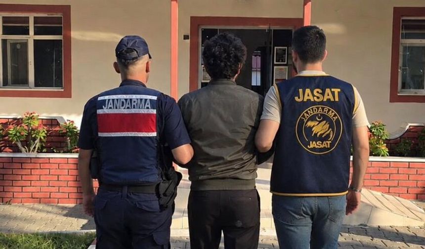 MANAVGAT’TA 20 YIL 8 AY 27 GÜN HAPİS CEZASI BULUNAN HÜKÜMLÜ YAKALANDI