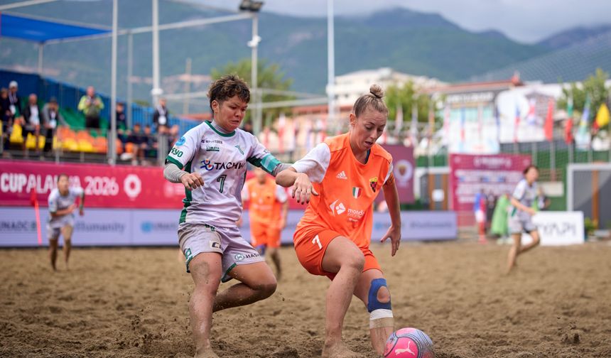 ALANYA KUMSALINDA JAPONYA’DAN GOL ŞOVU!