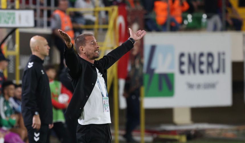 PEREIRA ÇILDIRDI! “ELİMDE OLSA 10 OYUNCU DEĞİŞTİRİRDİM”
