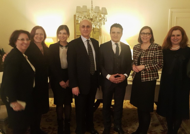 Fuar boyunca Alanya adına birçok görüşmeye katıldık. Helsinki Büyükelçimiz Sayın Adnan Başağa ile yaptığımız görüşmede tanıtım çalışmaları konusunda destek istedik ve görüş alışverişinde bulunduk. Helsinki Kültür ve Tanitma Müşavirimiz Sayin Arzu Emel Yıldız ile yaptığımız görüşmede 2017 içinde ortak yapacağımız çalışmalar ve birlikte katılacağımız diğer fuarlar ile ilgili görüştük. Miss Finland güzellik yarışmasının 4 yıldır Alanya`da yaptığımız final öncesi kampının yine Alanya`da yapılması ile ilgili organizatörler ile toplantı yaptık.