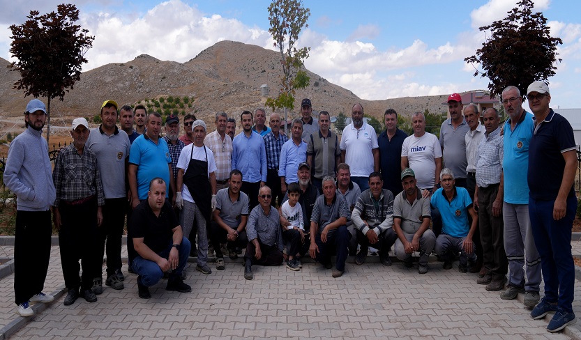 06B6Ec9A 64B2 4E9E 8A74 E08E50F08Bf6