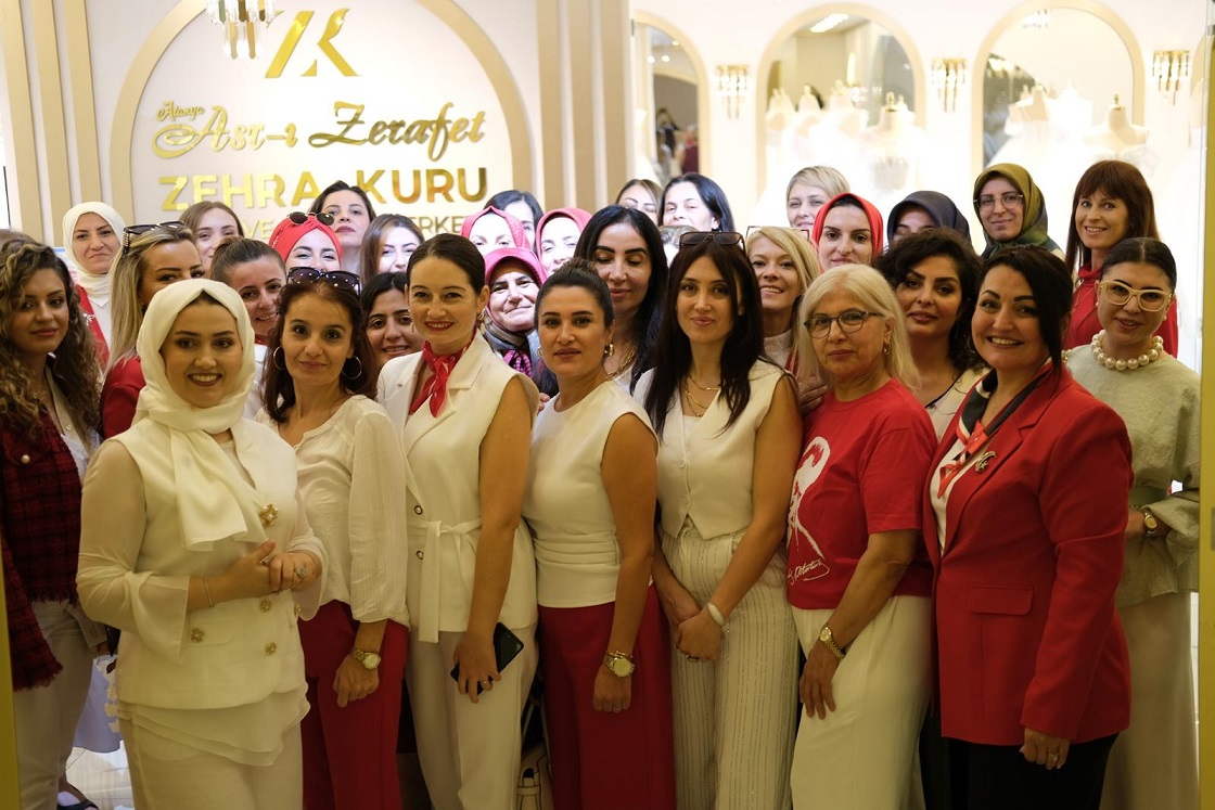 02Db3Ee9 A907 449E 9235 C15794441B28