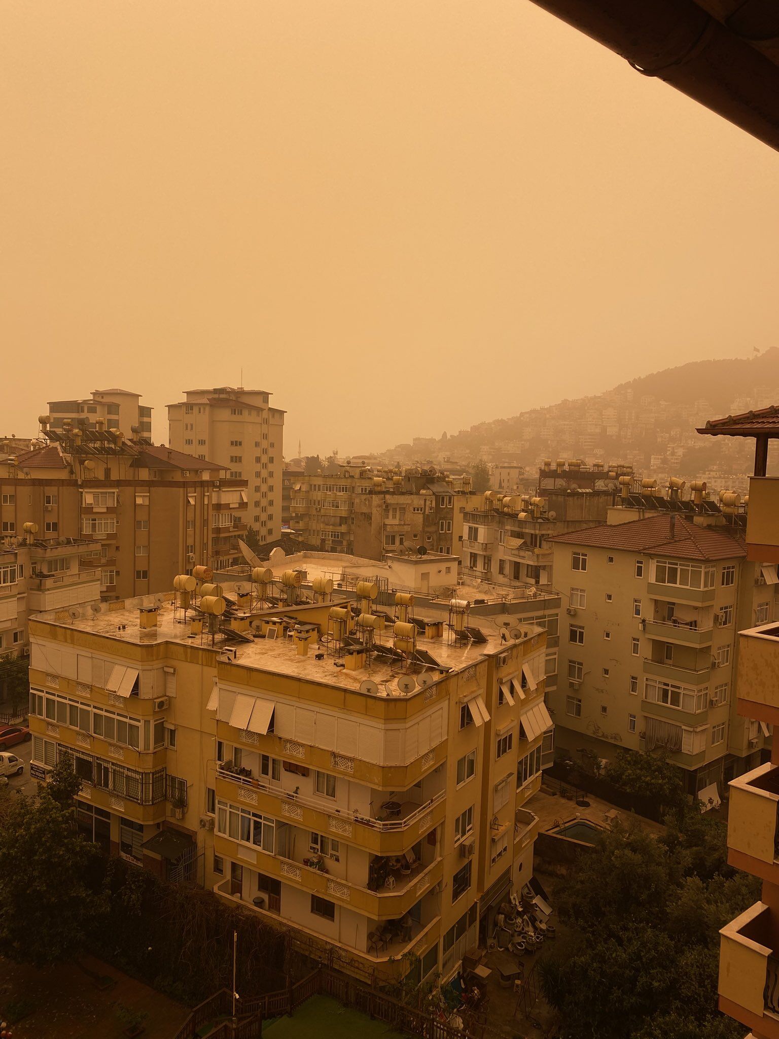 H E9Iz44 Xw A A Cfpo